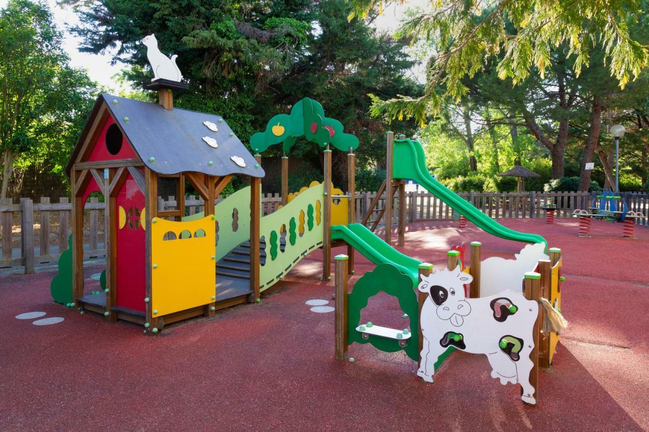 Sowell Residences Les Mazets 阿爾勒 外观 照片
